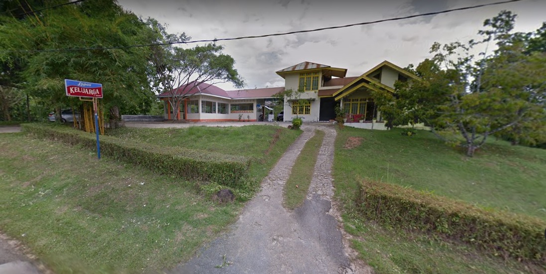 Rumah Makan Lapau Keluarga