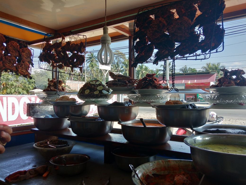 Rumah Makan Simawang Sakato