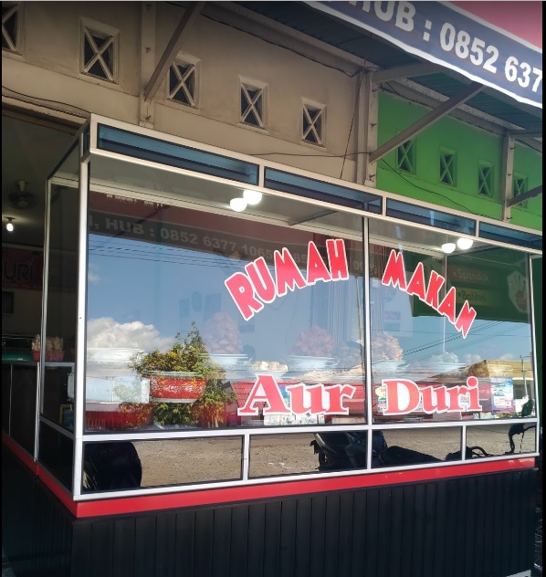 RUMAH MAKAN (AUR DURI)