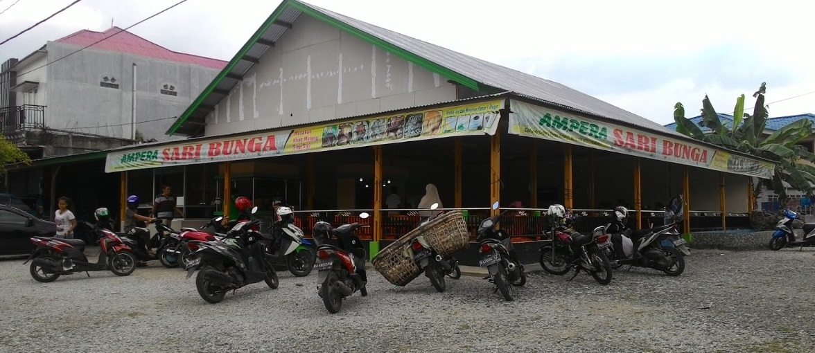 RUMAH MAKAN SARI BUNGA