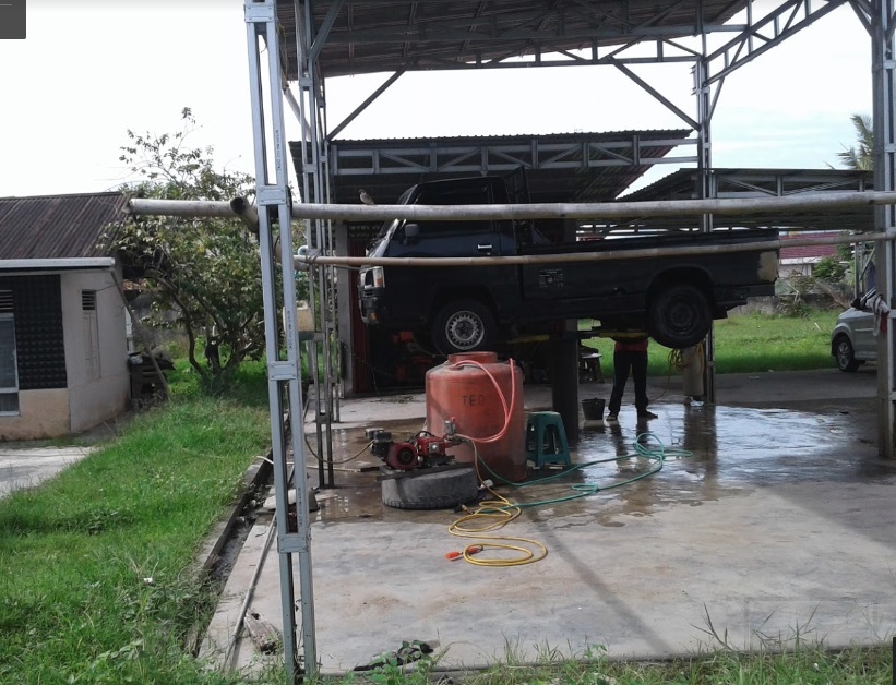 Absolut Motor Tempat Pencucian Mobil